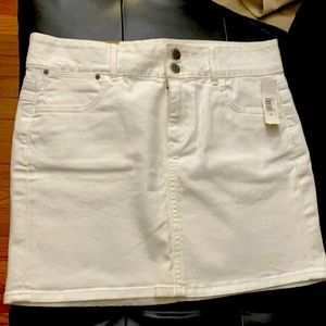 Old Navy High Rise Denim skirt